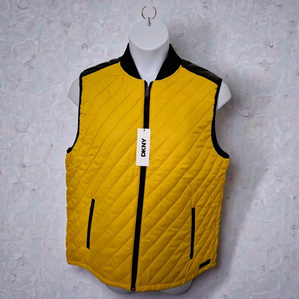 DKNY Men’s Medium (38-40) Yellow Virgil Channel Quilted Vest w/ Black Trim NWT